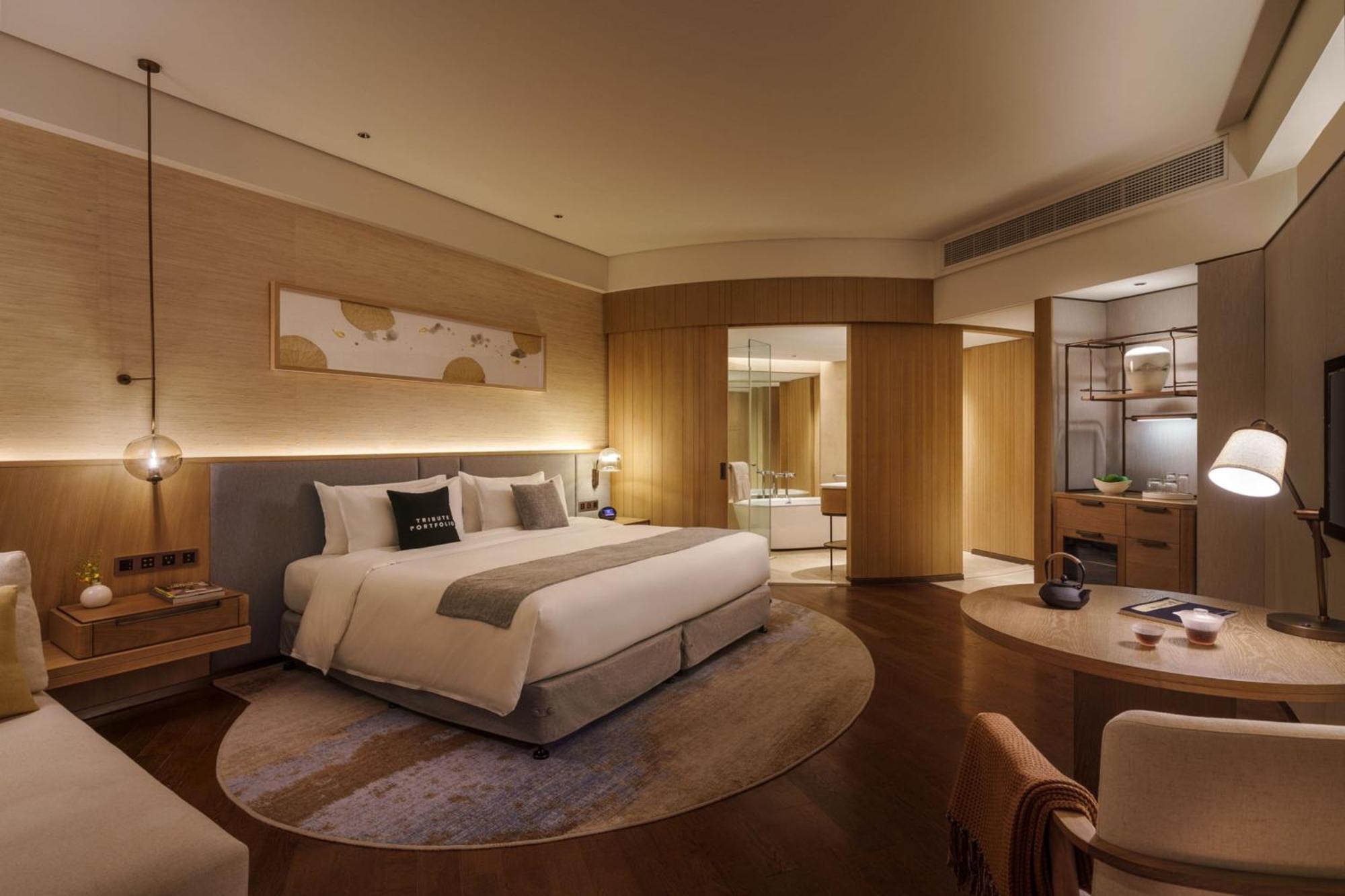 เดอะ ยูลุกซ์ เซอซาน เซี่ยงไฮ้ อะ ทรีบิวต์ พอร์ตโฟลิโอ โฮเต็ล Hotel Songjiang ภายนอก รูปภาพ